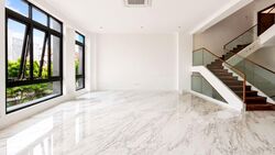 Cambridge Road (D8), Terrace #573172051